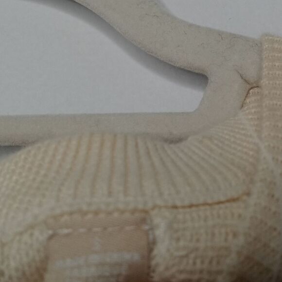 Anthropologie knitted knotted cold shoulder top size small - Picture 11 of 12